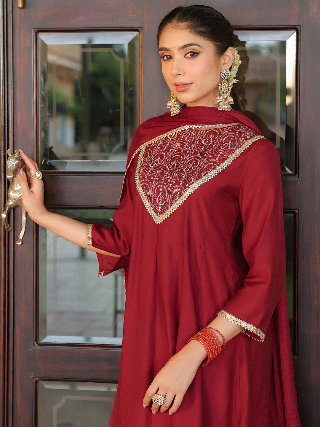 Ninnique Women's Maroon Chanderi Silk Embroidered Anarkali Kurta Set
