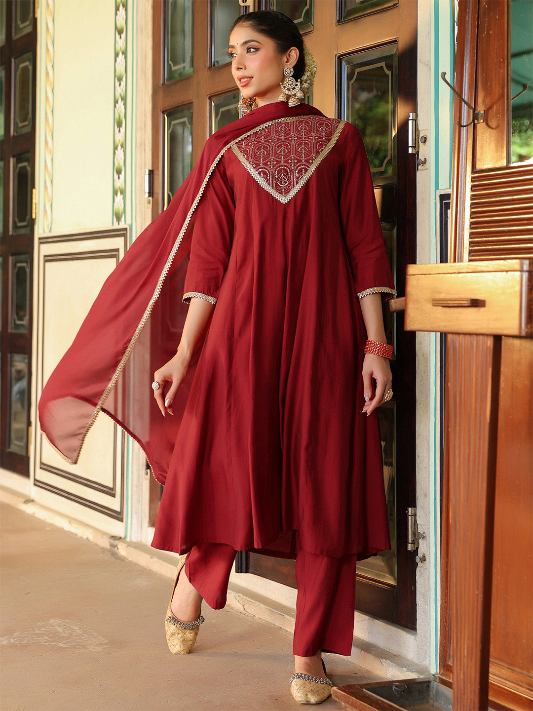 Ninnique Women's Maroon Chanderi Silk Embroidered Anarkali Kurta Set