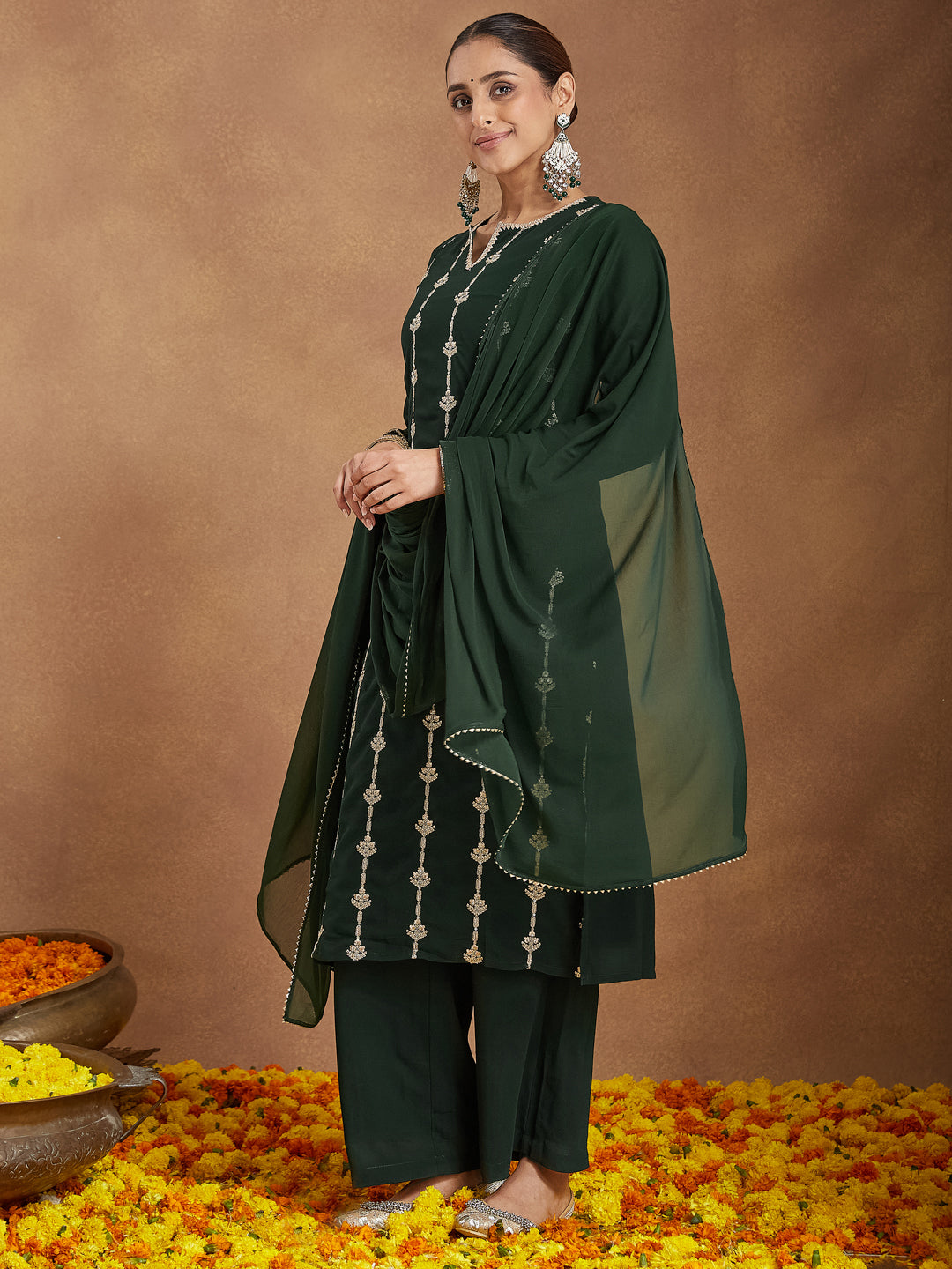 Ninnique Women's Green Georgette Zari Embroidered Straight Kurta With Palazzo & Dupatta Set