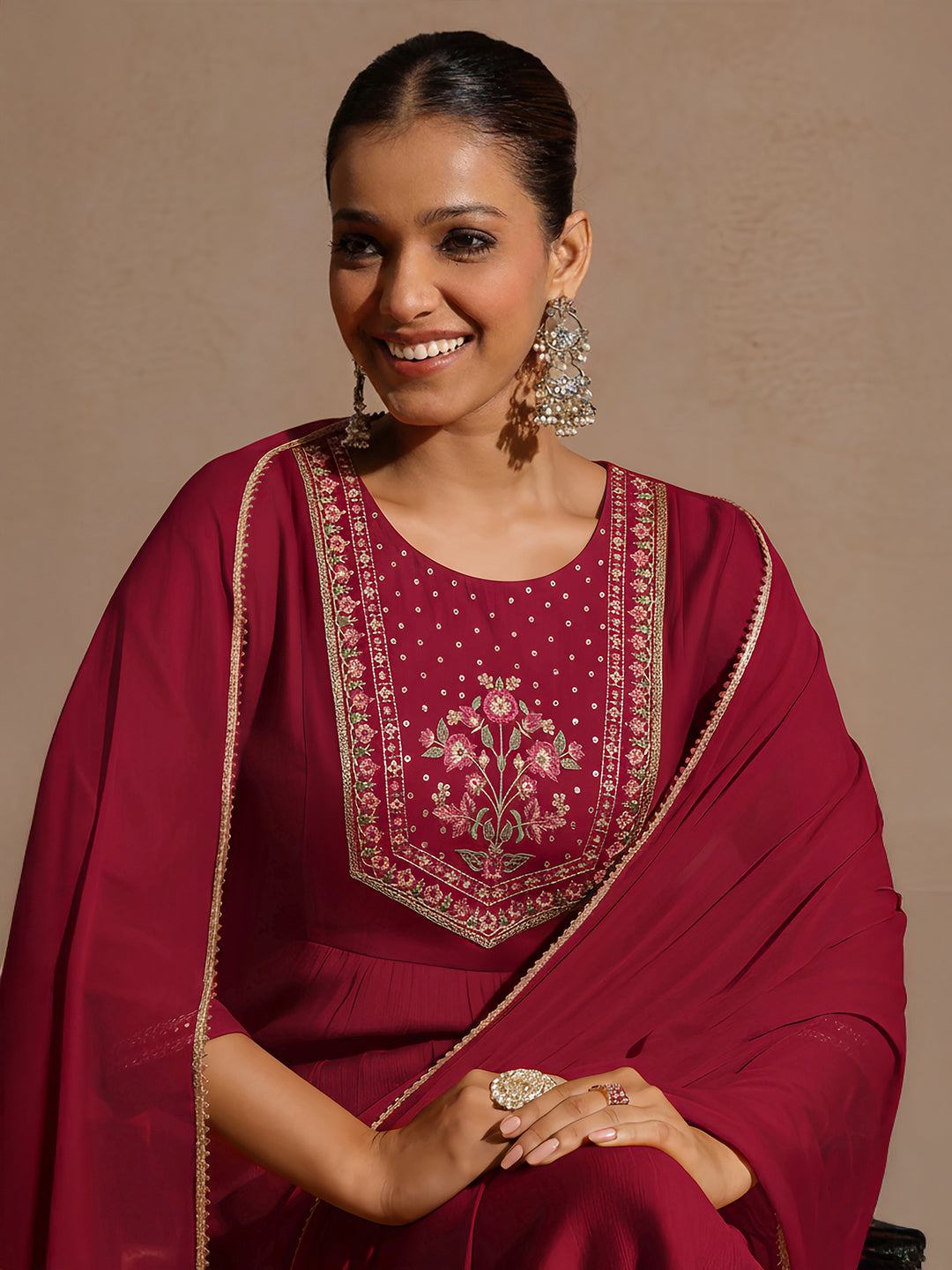 Ninnique Women's Red Silk Blend Embroidered Straight Kurta Set