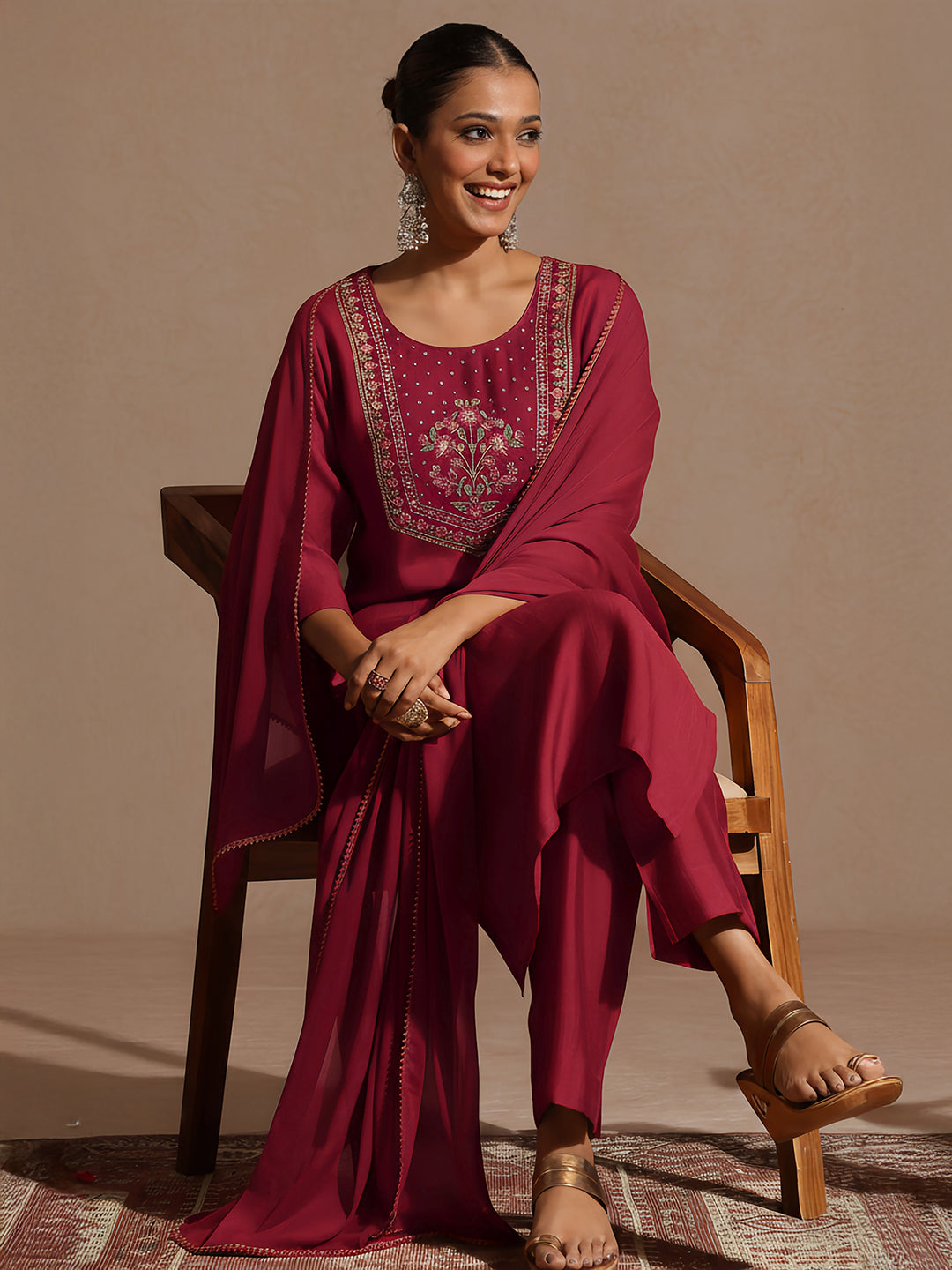Ninnique Women's Red Silk Blend Embroidered Straight Kurta Set