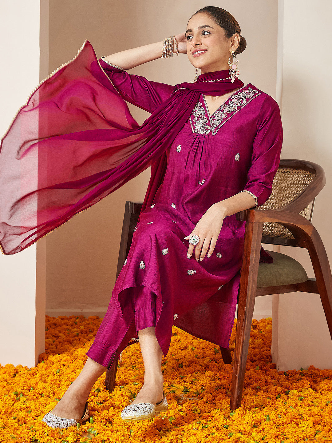 Ninnique Women's Pink Silk Blend Embroidered A-line Kurta Set