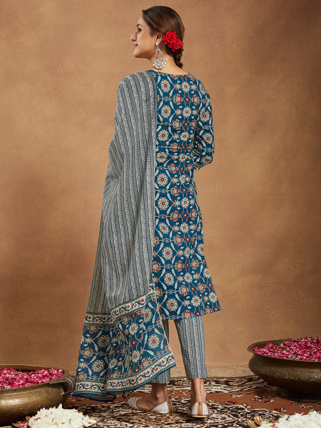 Ninnique Women's Teal Blue Pure Cotton Floral Printed Straight Kurta Set