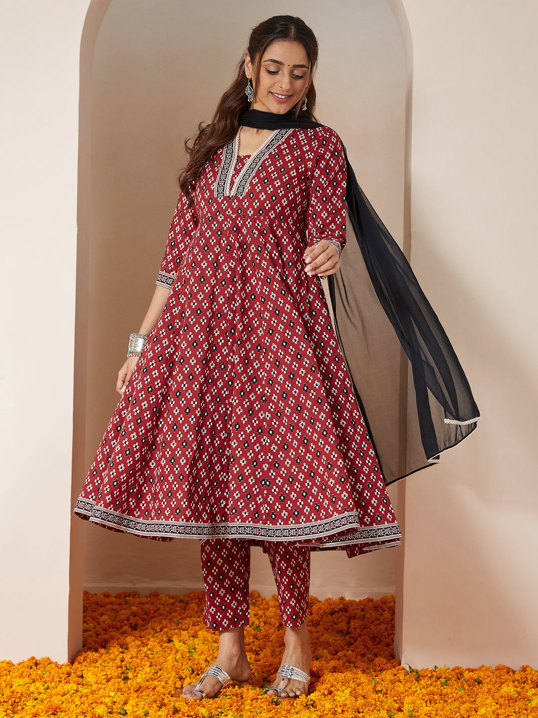 Ninnique Women's Maroon Pure Cotton Ikkat Printed Anarkali Kurta Set