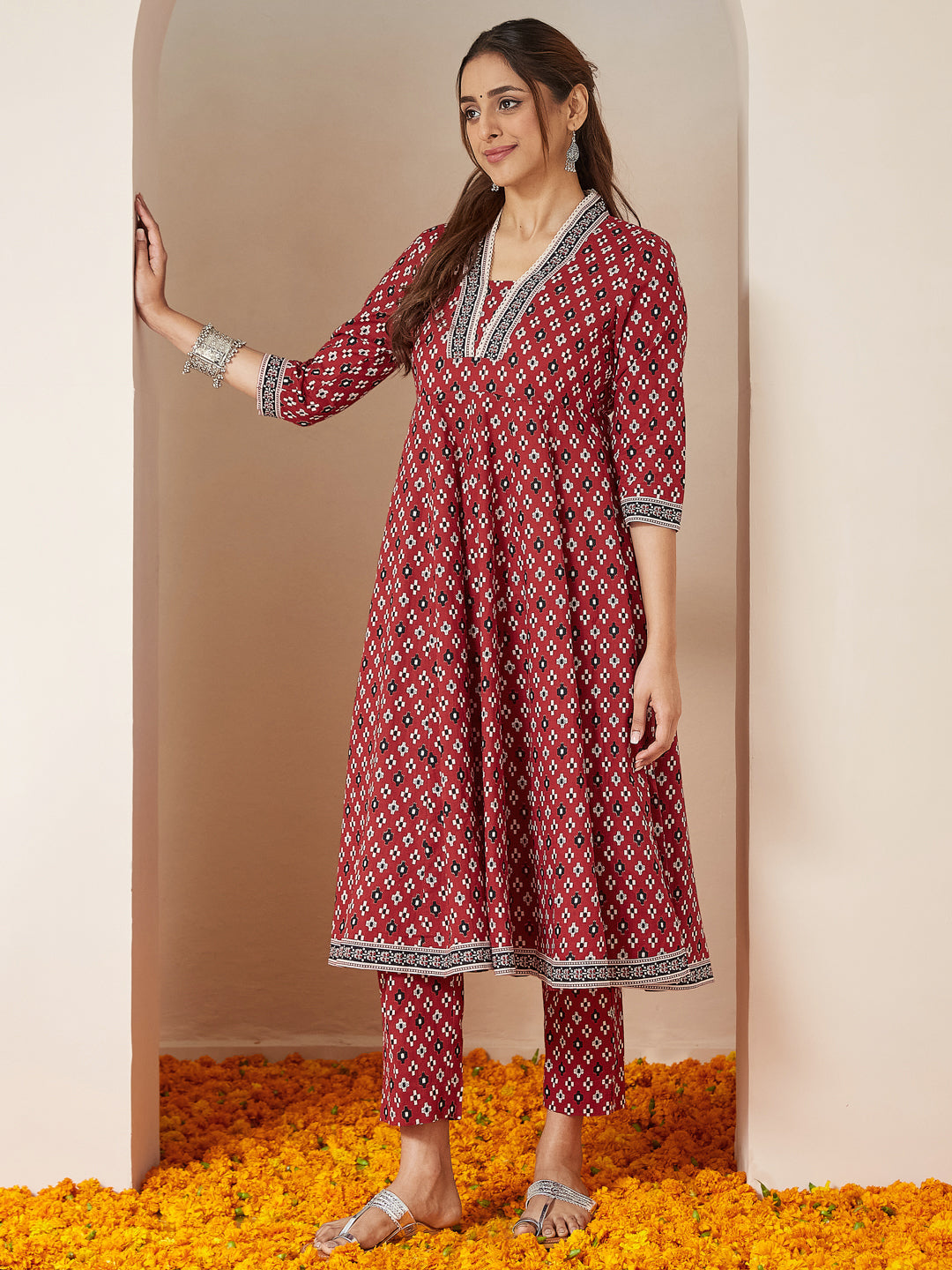 Ninnique Women's Maroon Pure Cotton Ikkat Printed Anarkali Kurta Set
