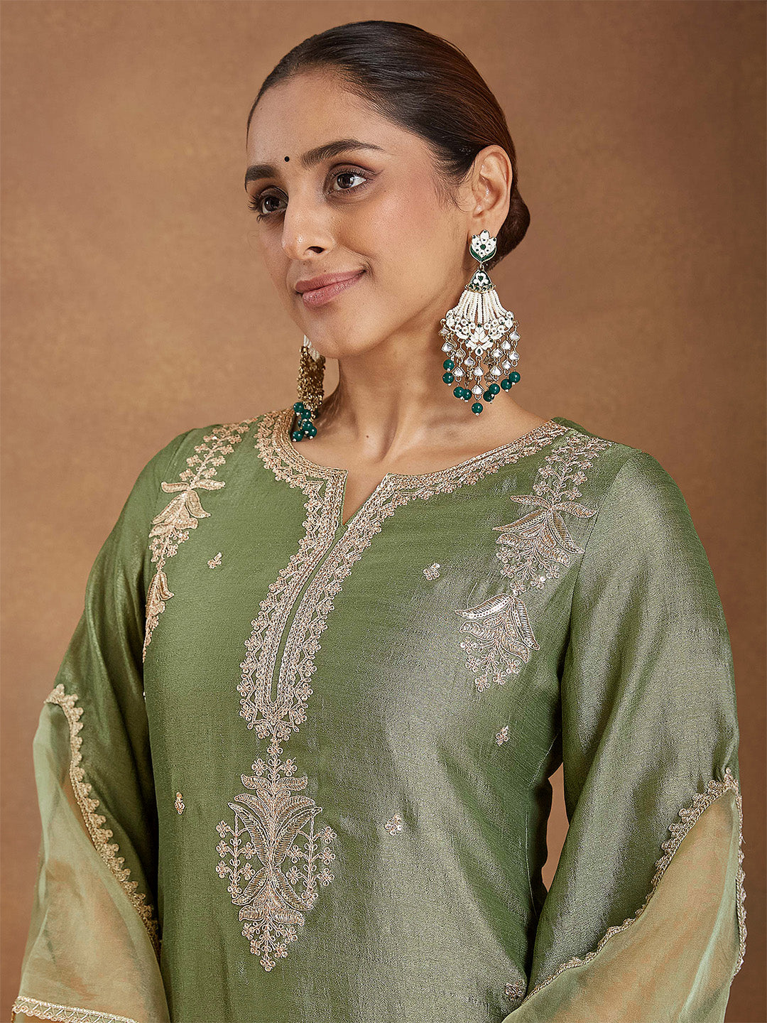 Ninnique Women's Sage Green Silk Blend Zari Embroidered Straight Kurta Set