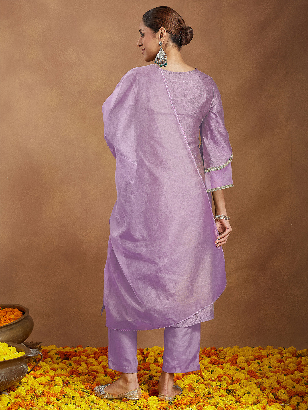 Ninnique Women's Lavender Silk Blend Zari Embroidered Straight Kurta Set