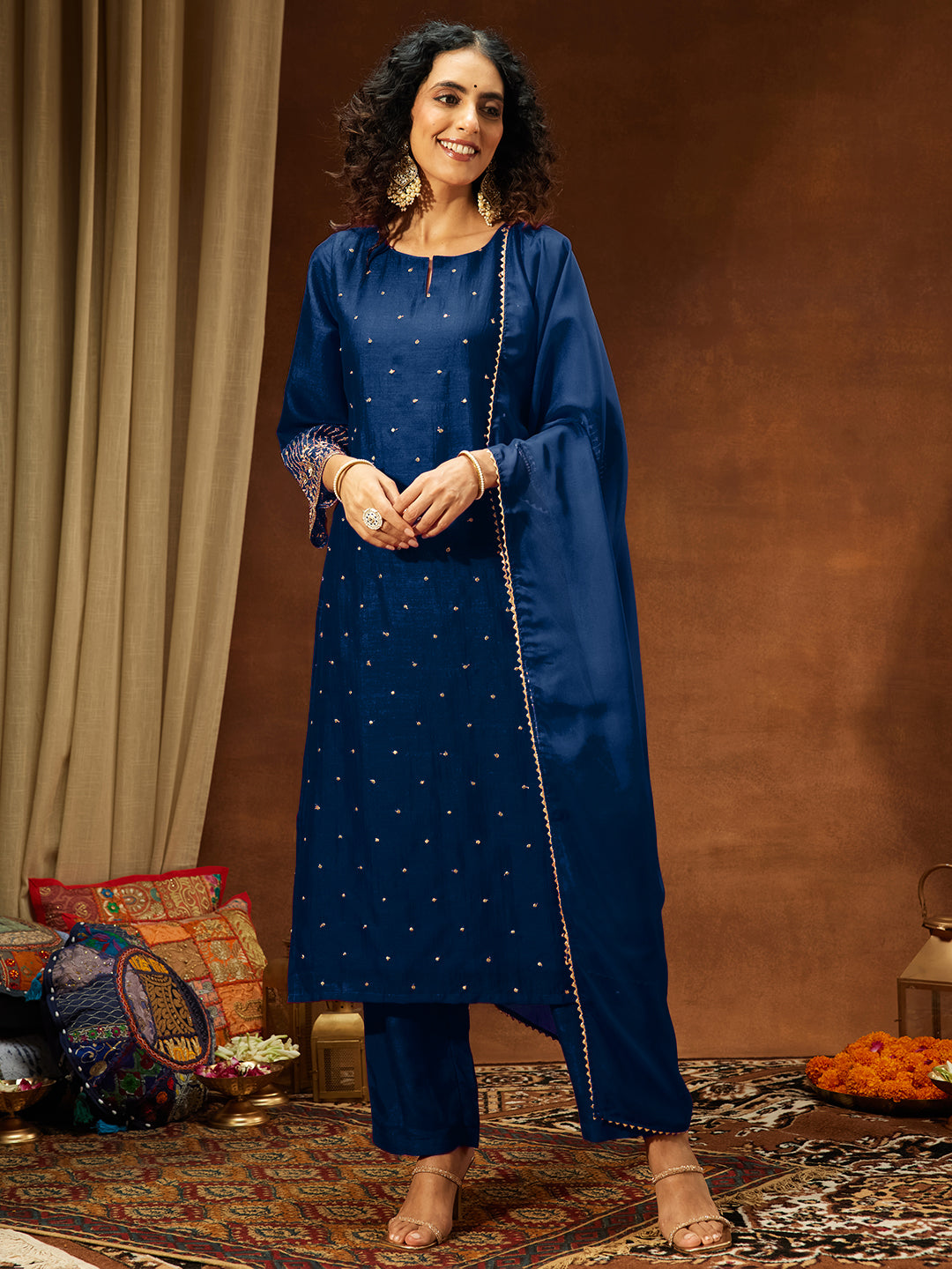 Ninnique Women's Teal Blue Silk Blend Embellished Straight Kurta Set