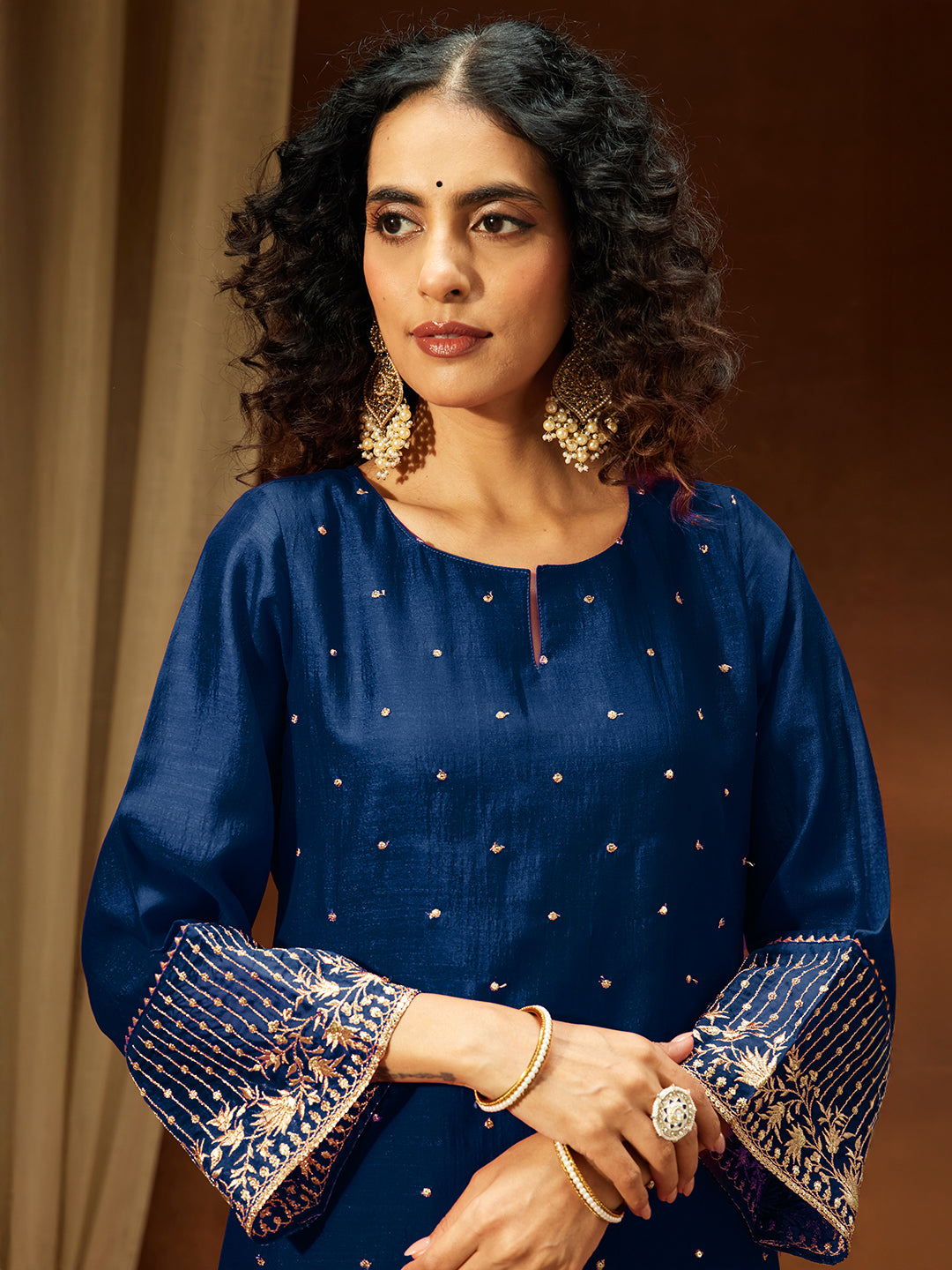 Ninnique Women's Teal Blue Silk Blend Embellished Straight Kurta Set