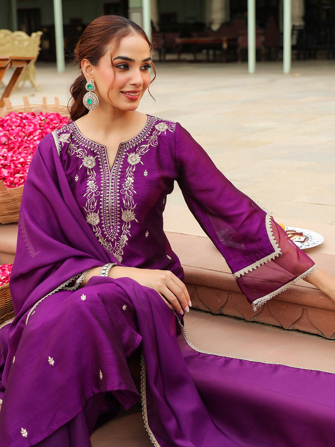 Ninnique Women's Purple Silk Blend Zari Embroidered Straight Kurta Set