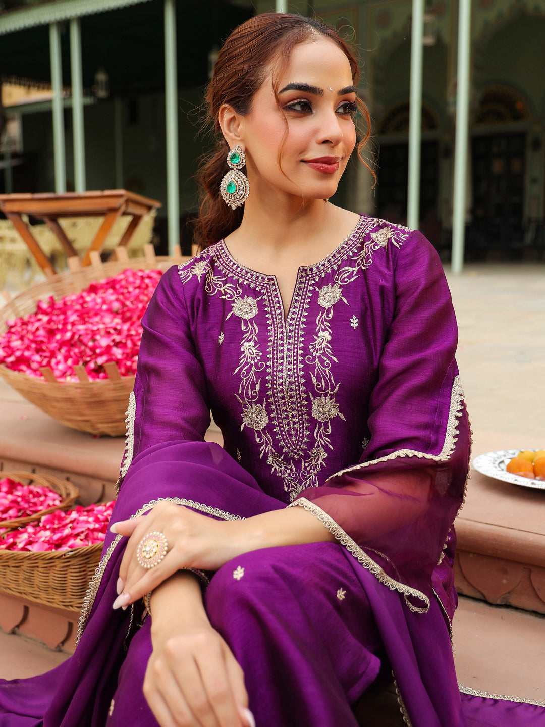 Ninnique Women's Purple Silk Blend Zari Embroidered Straight Kurta Set