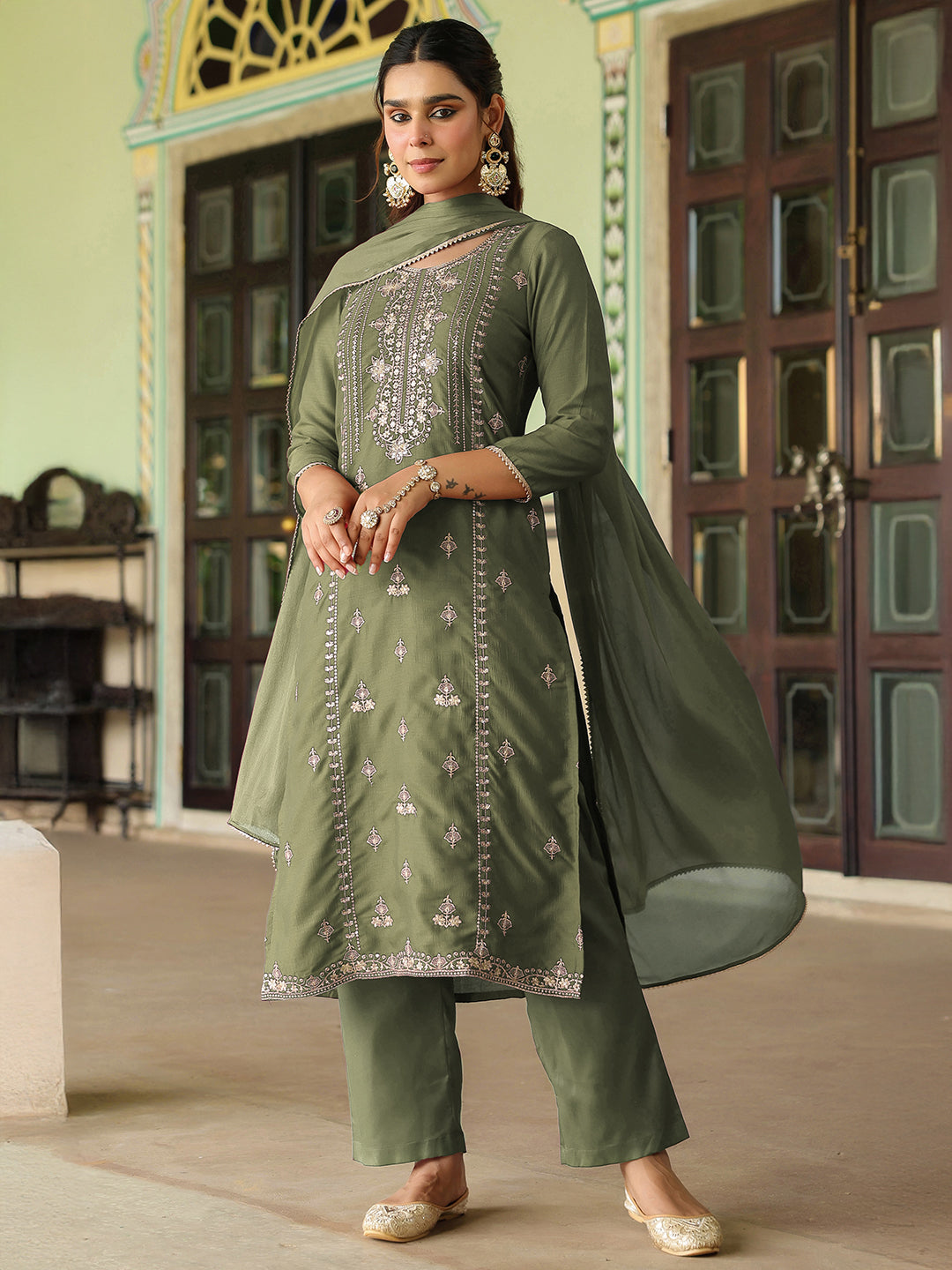 Ninnique Women's Sage Green Silk Blend Zari Embroidered Straight Kurta Set