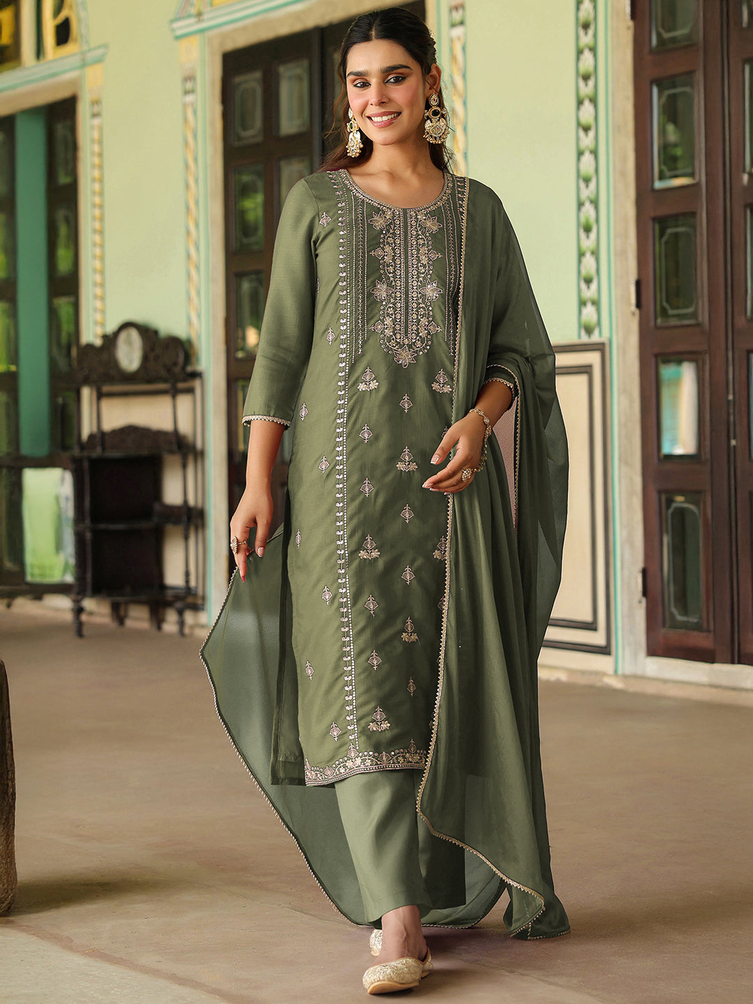 Ninnique Women's Sage Green Silk Blend Zari Embroidered Straight Kurta Set