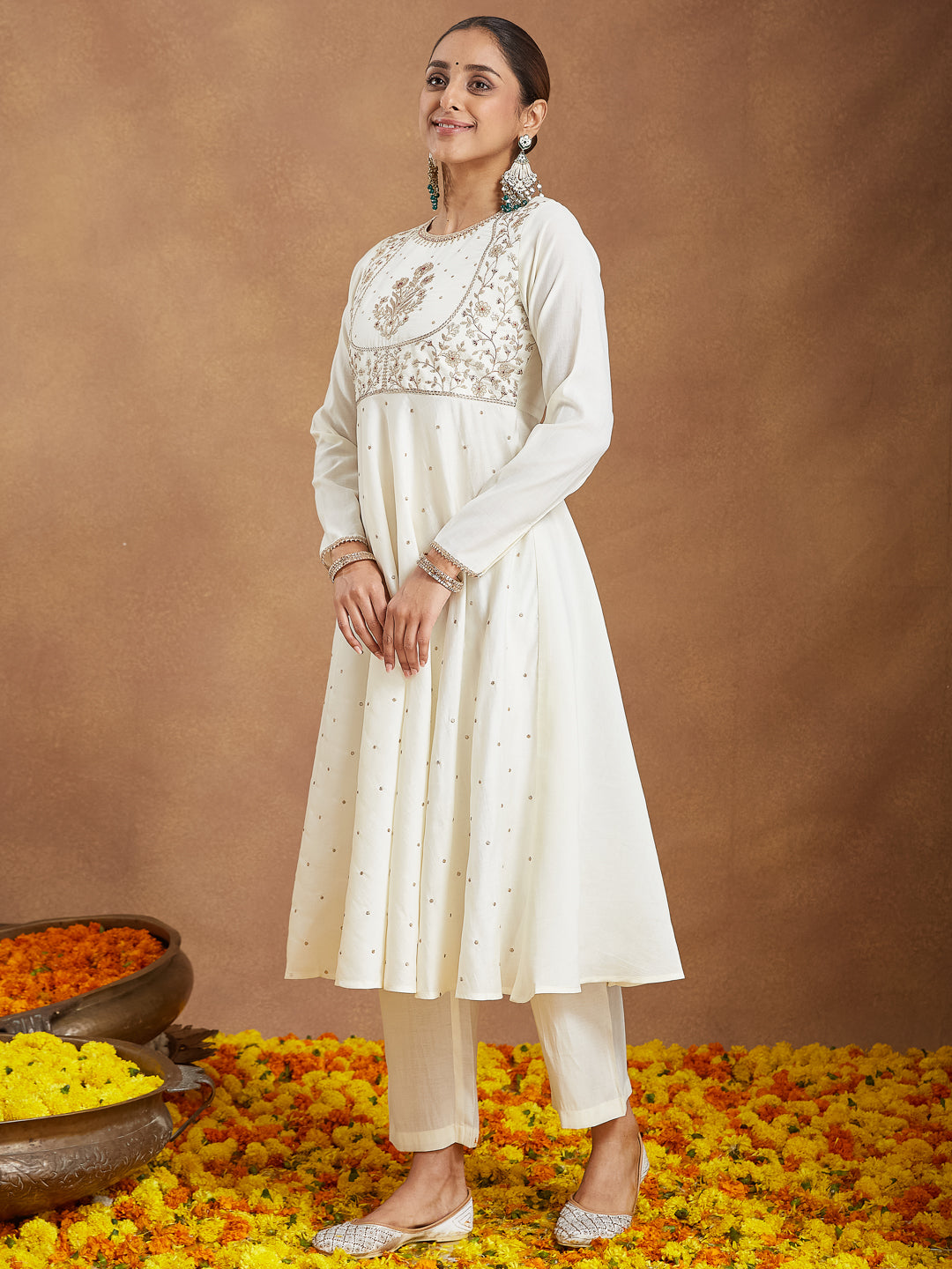 Ninnique Women's Off White Chanderi Silk Embroidered A-line Kurta Set