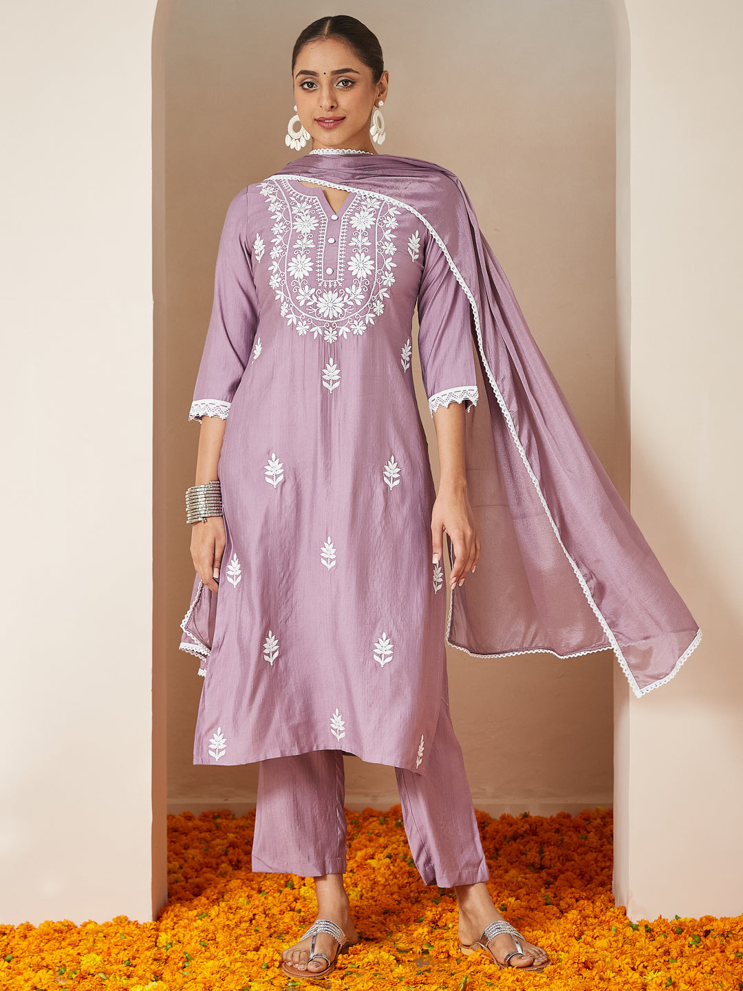 Ninnique Women's Lavender Silk Blend Embroidered Straight Kurta Set