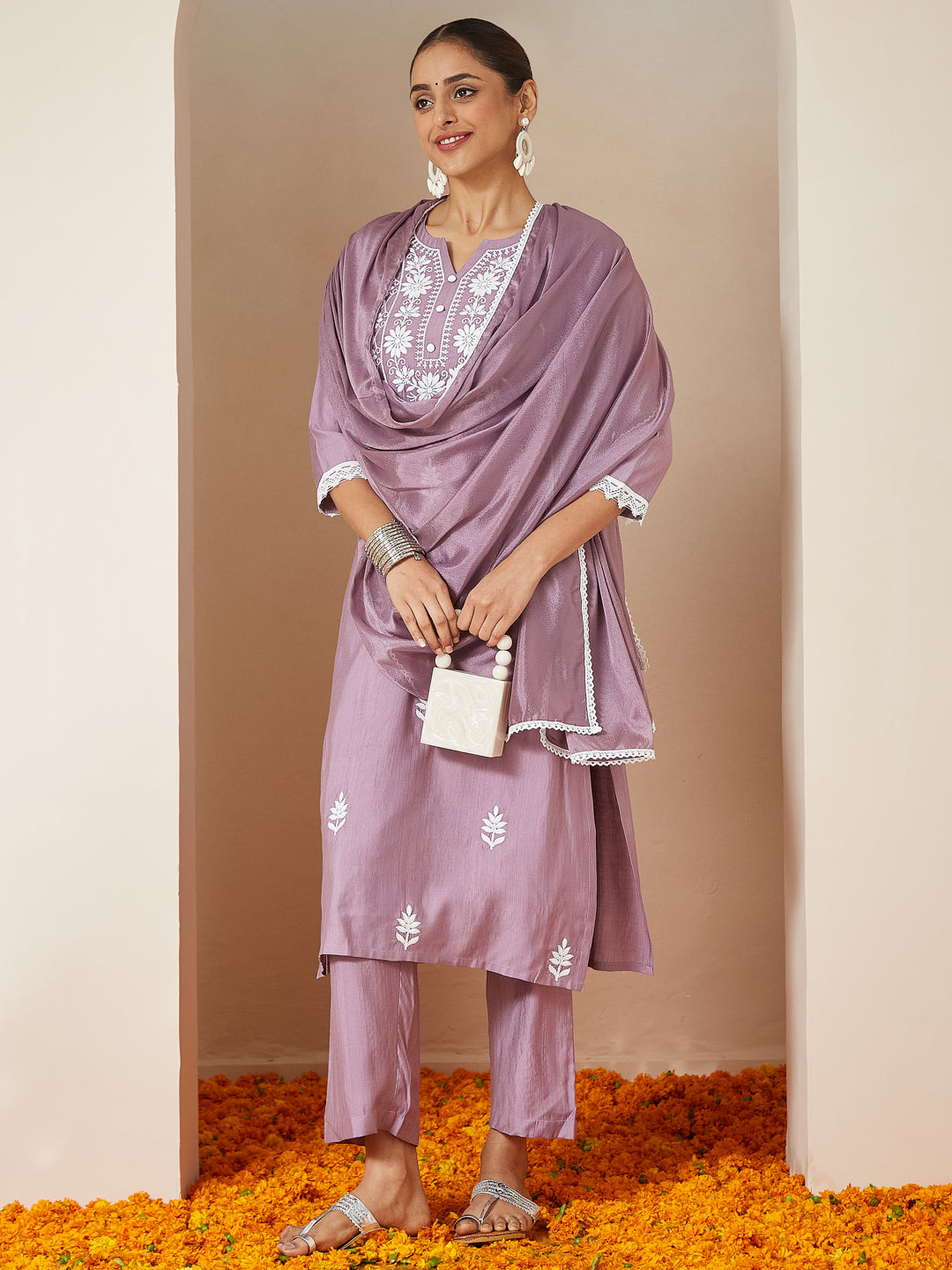 Ninnique Women's Lavender Silk Blend Embroidered Straight Kurta Set