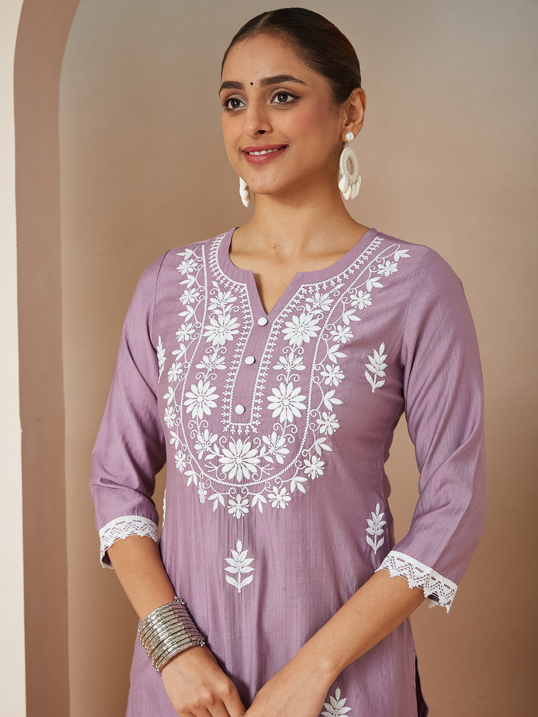 Ninnique Women's Lavender Silk Blend Embroidered Straight Kurta Set