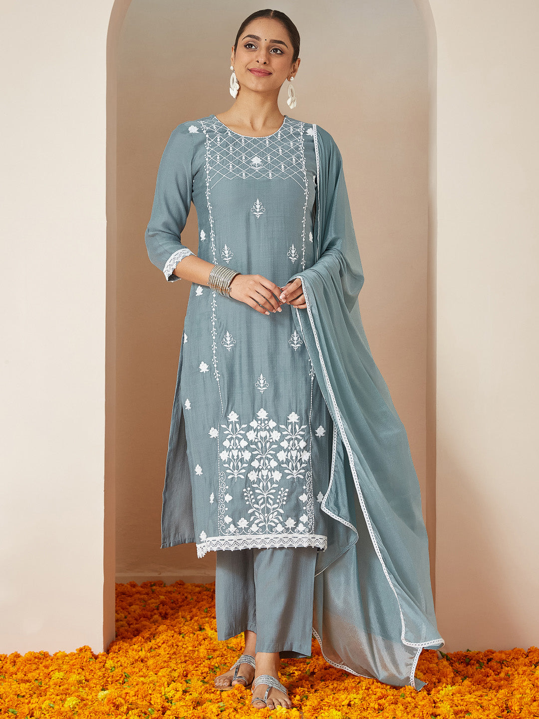 Ninnique Women's Powder Blue Silk Blend Embroidered Straight Kurta Set
