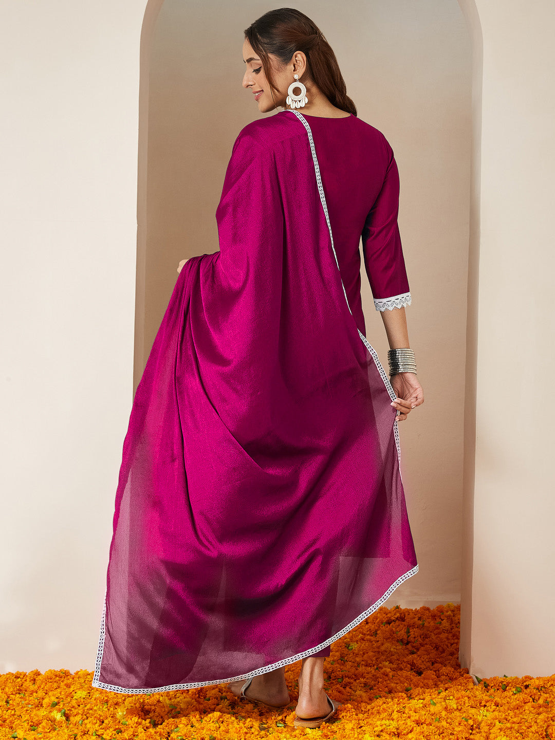 Ninnique Women's Pink Silk Blend Embroidered Straight Kurta Set With Dupatta