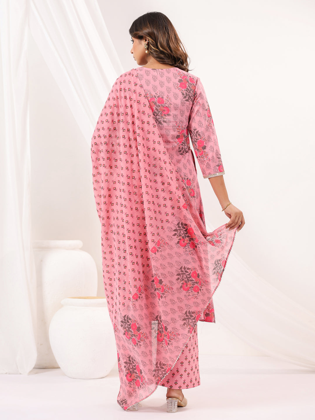 Ninnique Women's Pink Pure Cotton Yoke Embroidered Floral Printed Gathered Kurta Set