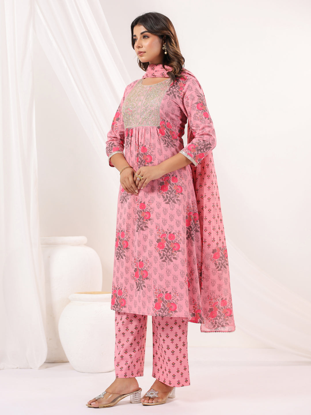 Ninnique Women's Pink Pure Cotton Yoke Embroidered Floral Printed Gathered Kurta Set