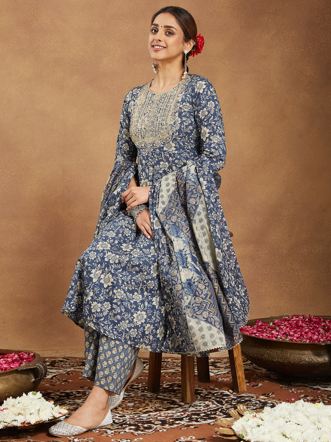 Ninnique Women's Blue Pure Cotton Floral Printed Anarkali Kurta Set