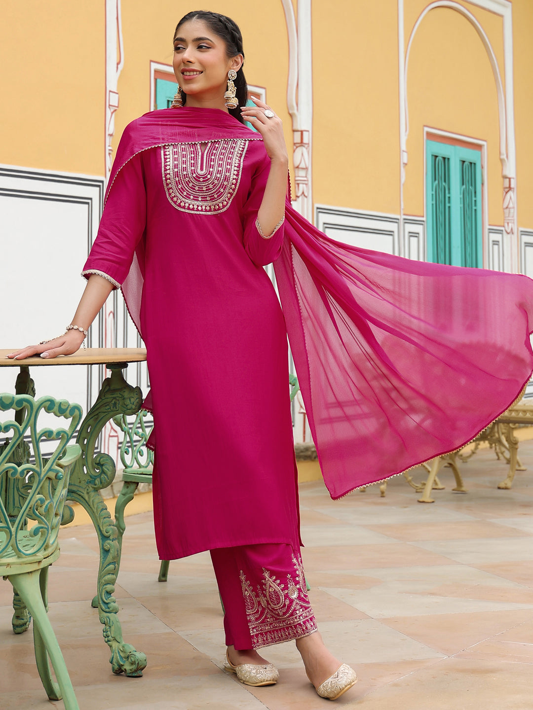 Ninnique Women's Pink Chanderi Silk Zari Embroidered Straight Kurta Set