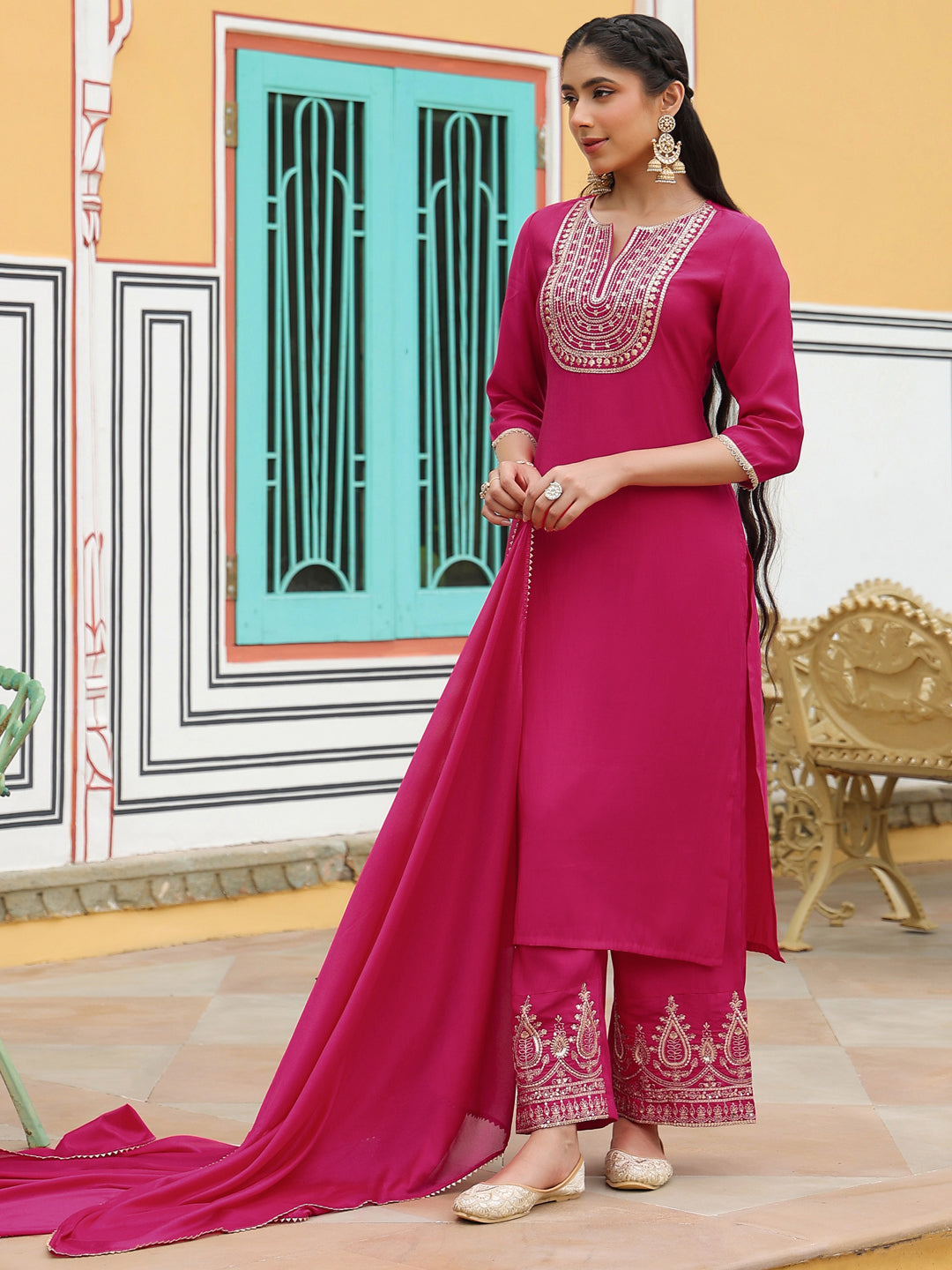 Ninnique Women's Pink Chanderi Silk Zari Embroidered Straight Kurta Set