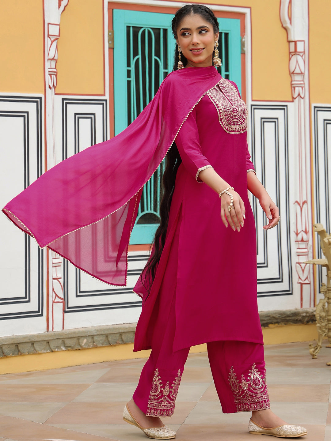 Ninnique Women's Pink Chanderi Silk Zari Embroidered Straight Kurta Set