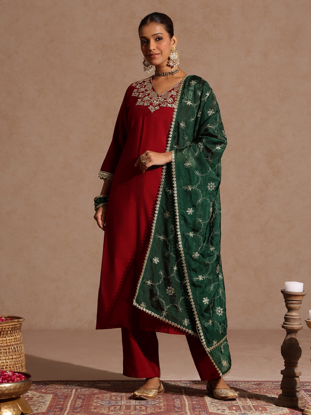 Ninnique Women's Maroon Silk Blend Zari Embroidered Straight Kurta Set