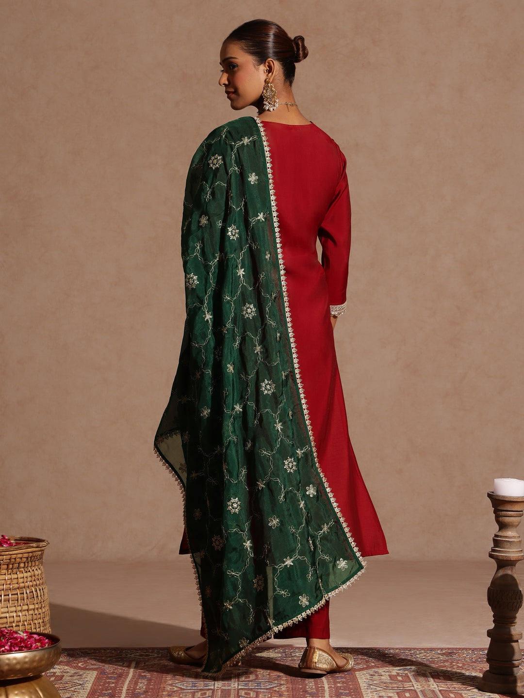 Ninnique Women's Maroon Silk Blend Zari Embroidered Straight Kurta Set