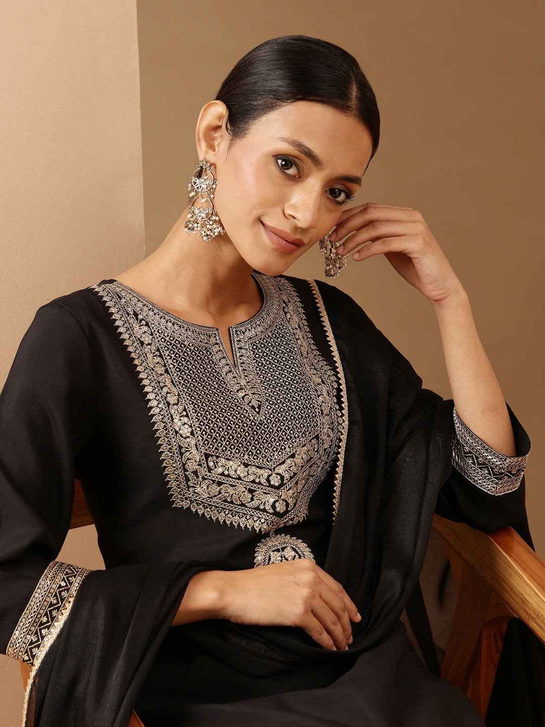 Ninnique Women's Black Chanderi Silk Zari Embroidered Straight Kurta Set