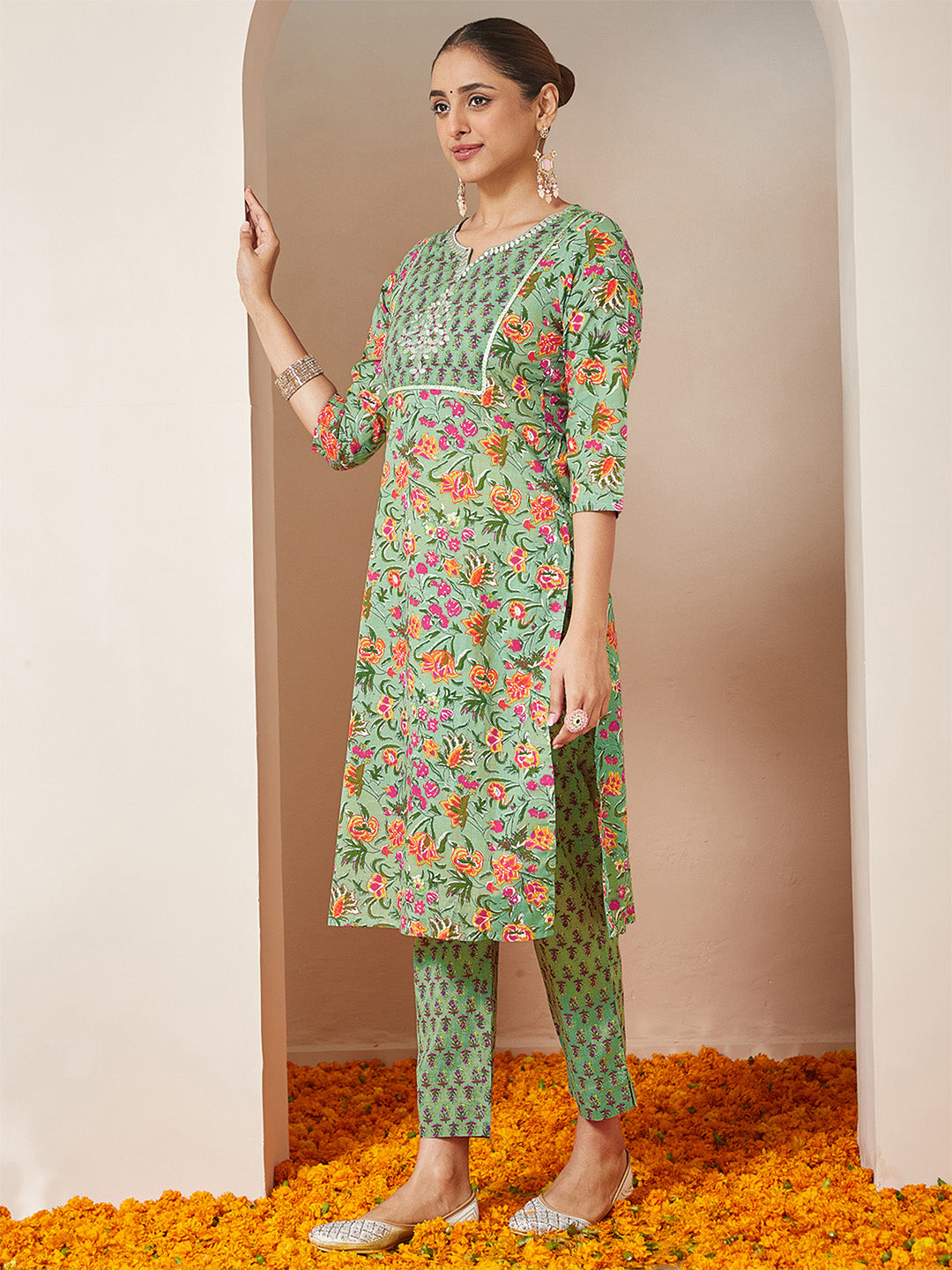 Ninnique Women's Mint Green Pure Cotton Yoke Embroidered Floral Printed Straight Kurta Set