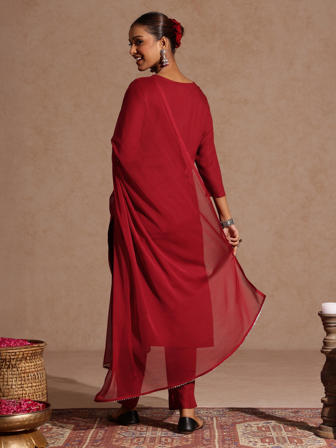 Ninnique Women's Maroon Rayon Yoke Embroidered Sequinned Straight Kurta Set With Dupatta