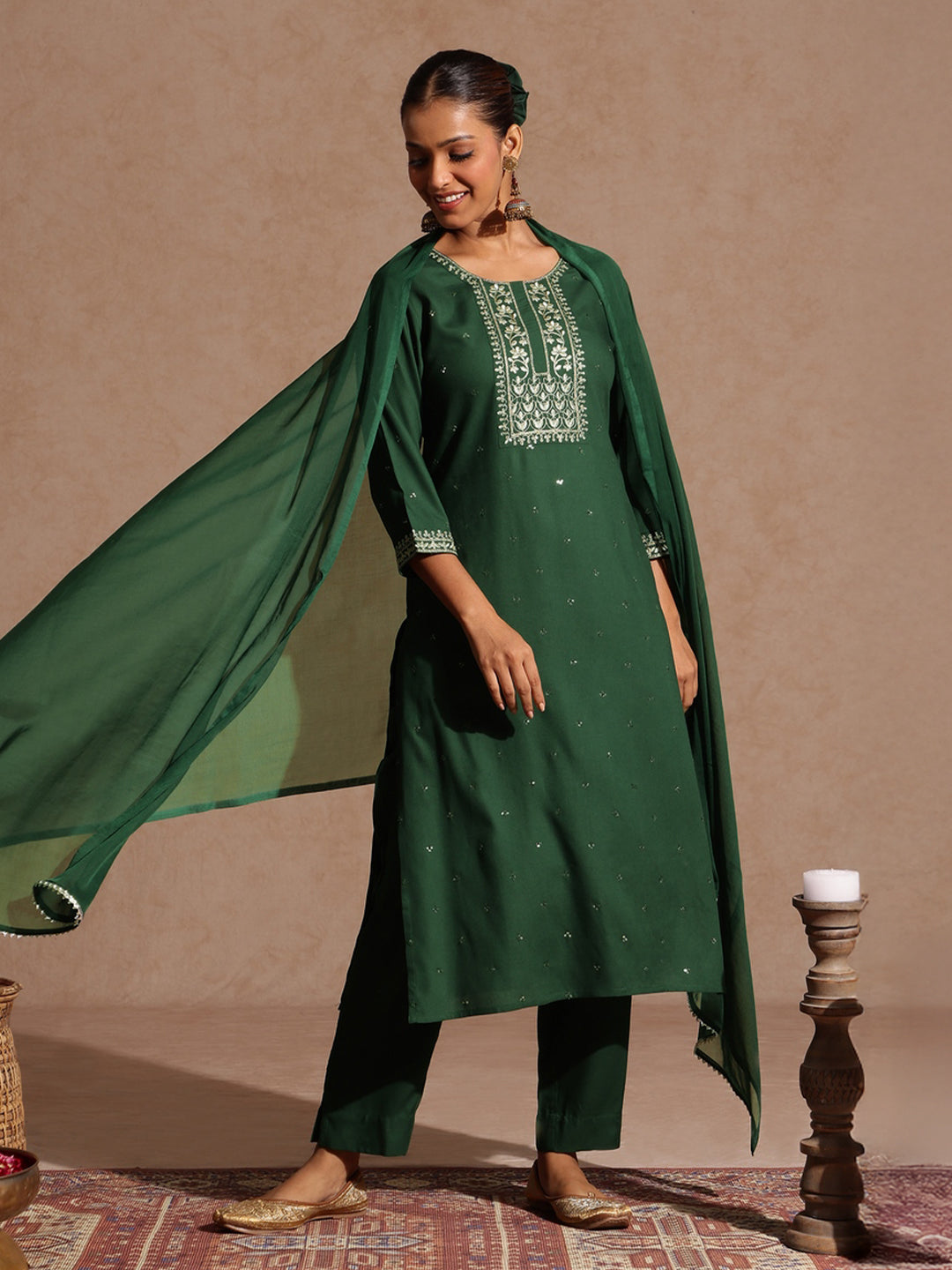 Ninnique Women's Green Rayon Yoke Embroidered Sequinned Straight Kurta Set With Dupatta