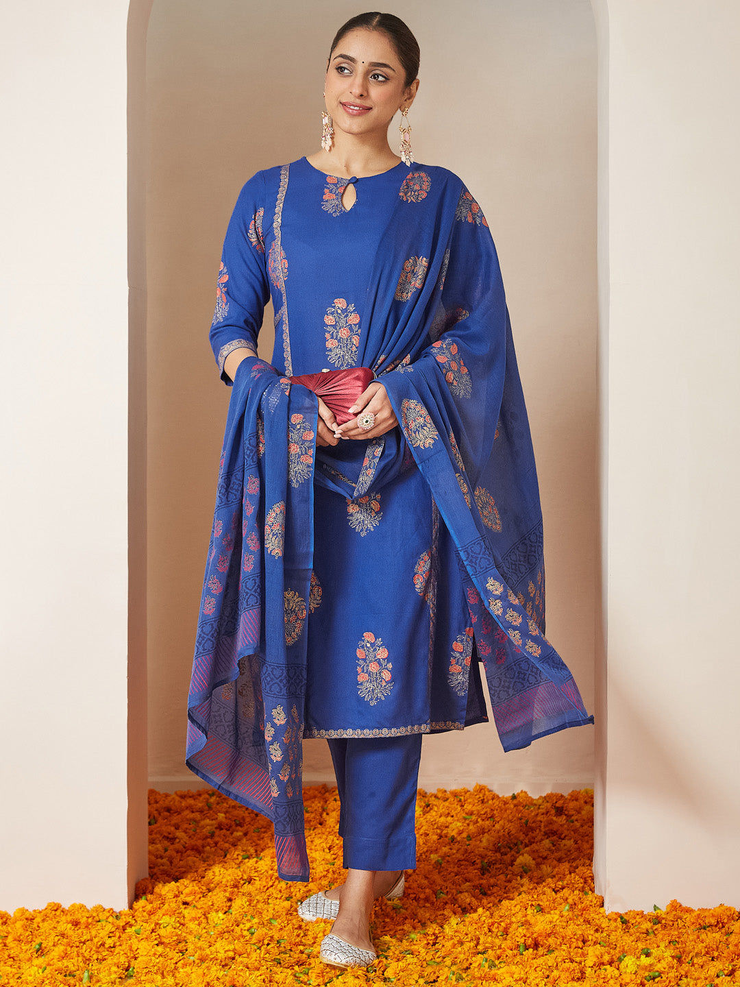 Ninnique Women's Royal Blue Rayon Gold Floral Printed Straight Kurta Set