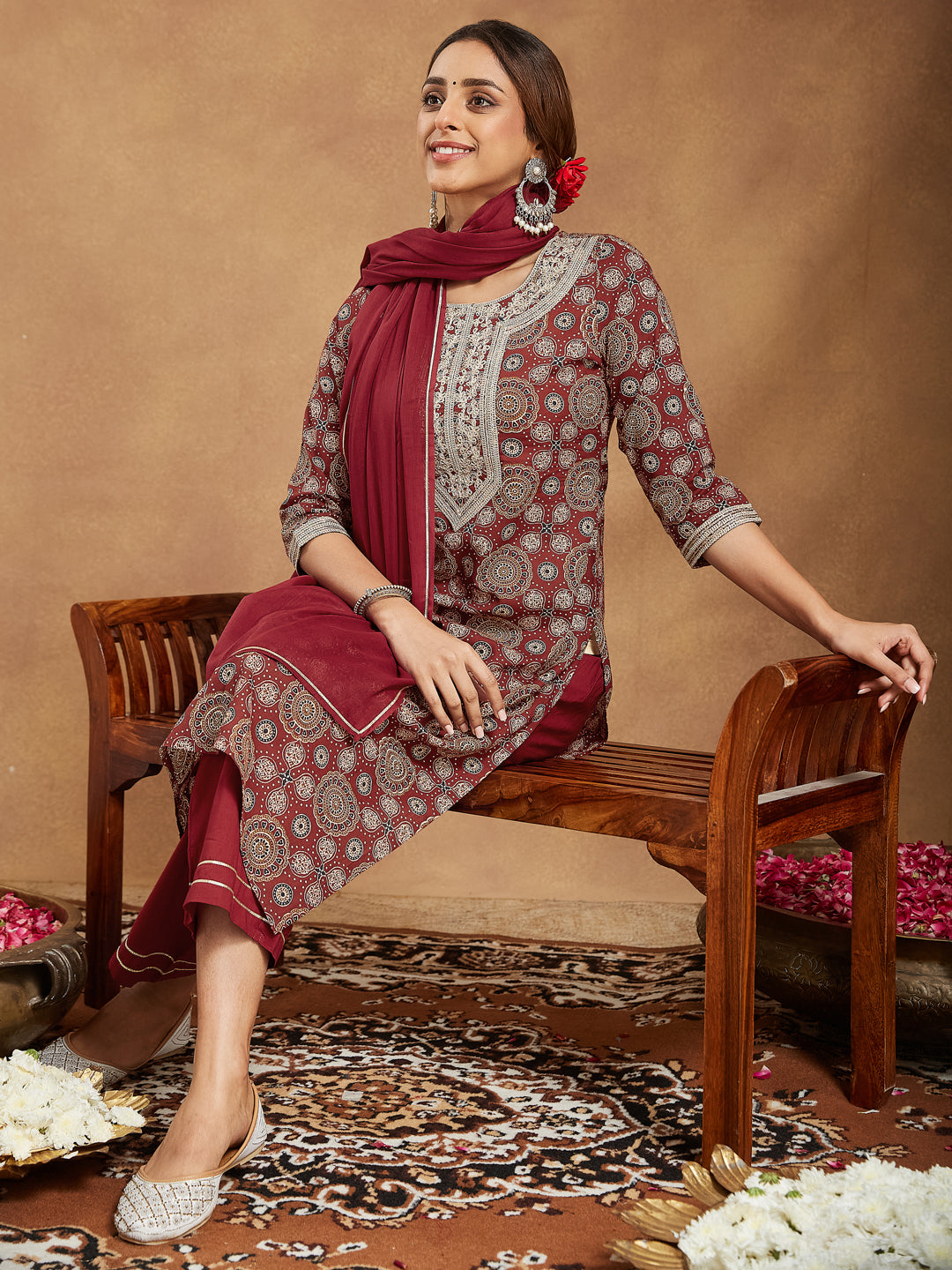 Ninnique Women's Maroon Pure Cotton Ethnic Motifs Printed Straight Kurta Set