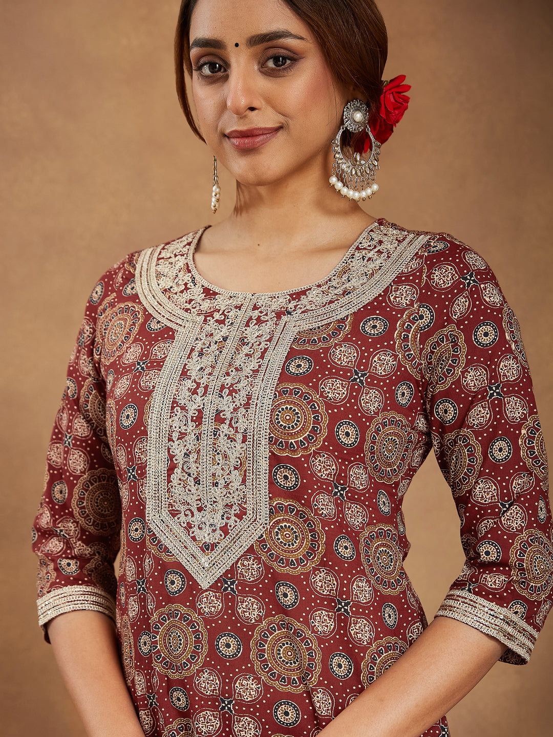 Ninnique Women's Maroon Pure Cotton Ethnic Motifs Printed Straight Kurta Set