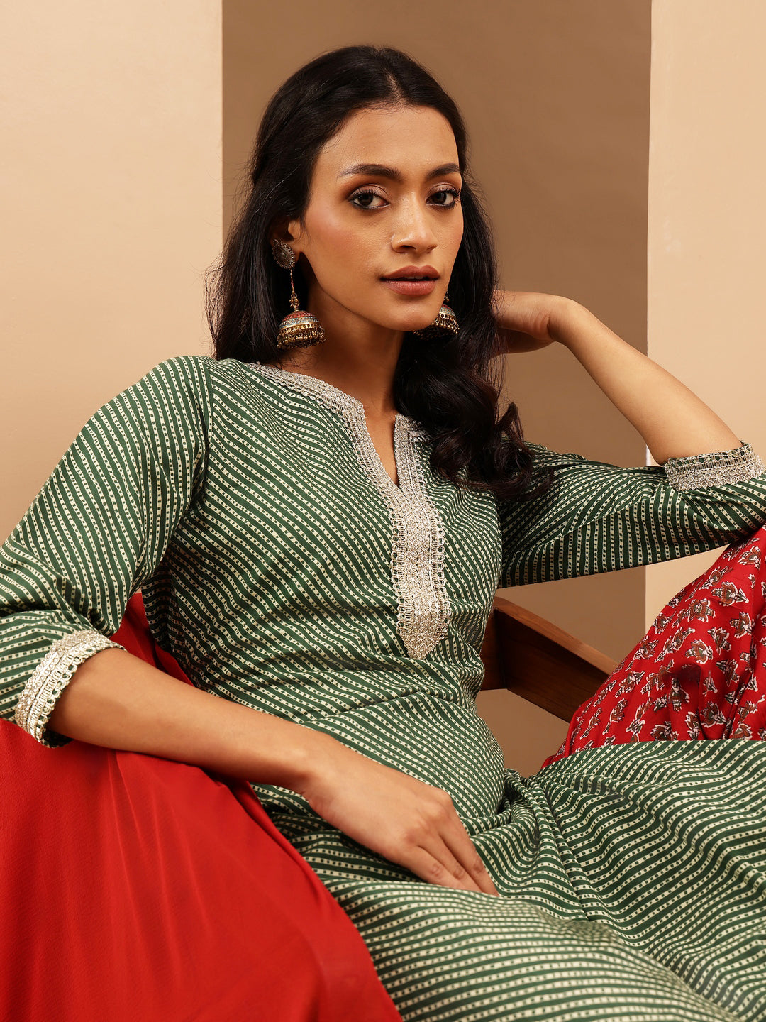 Ninnique Women's Green & Maroon Pure Cotton Printed Straight Kurta Set