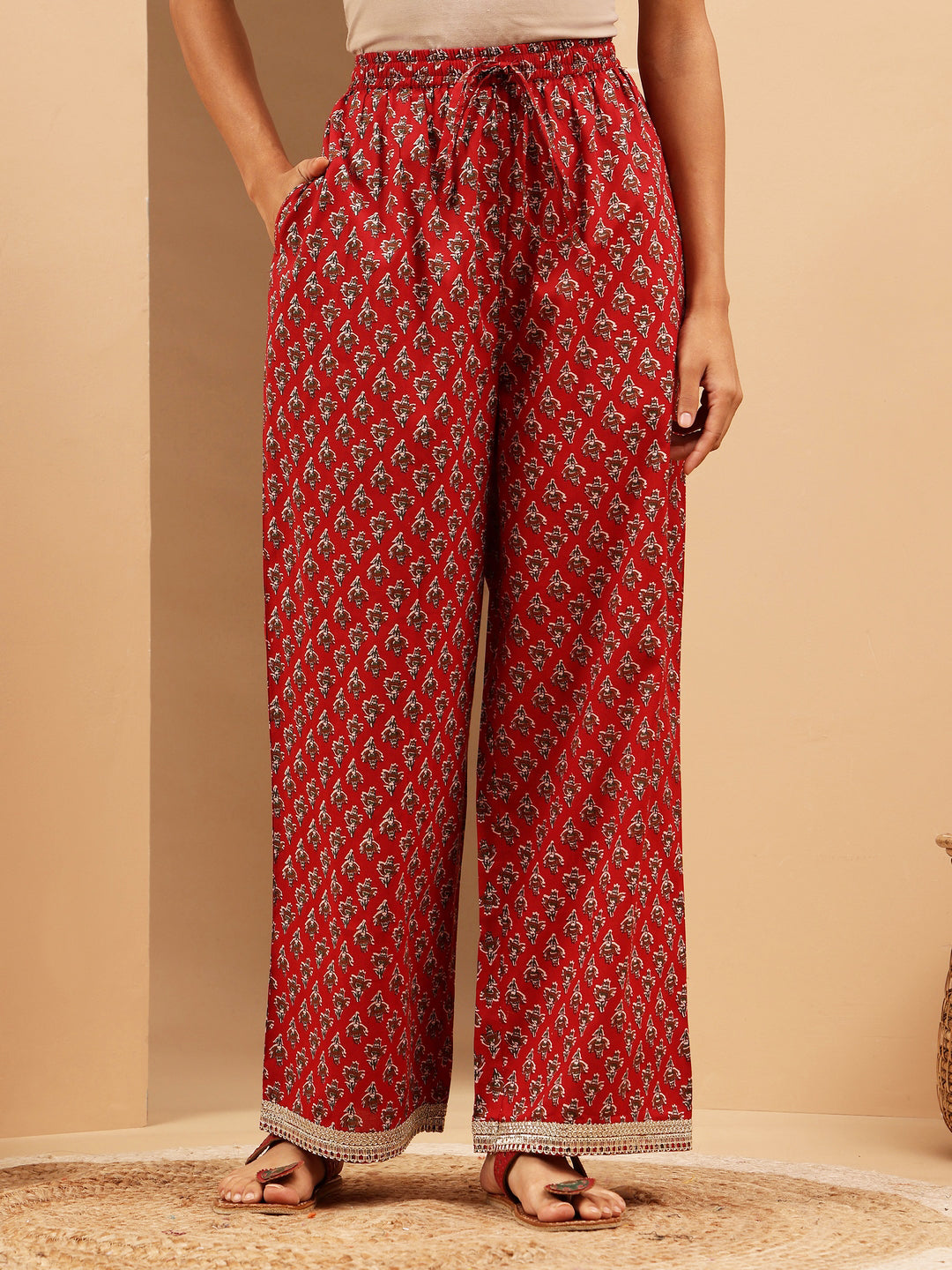 Ninnique Women's Green & Maroon Pure Cotton Printed Straight Kurta Set