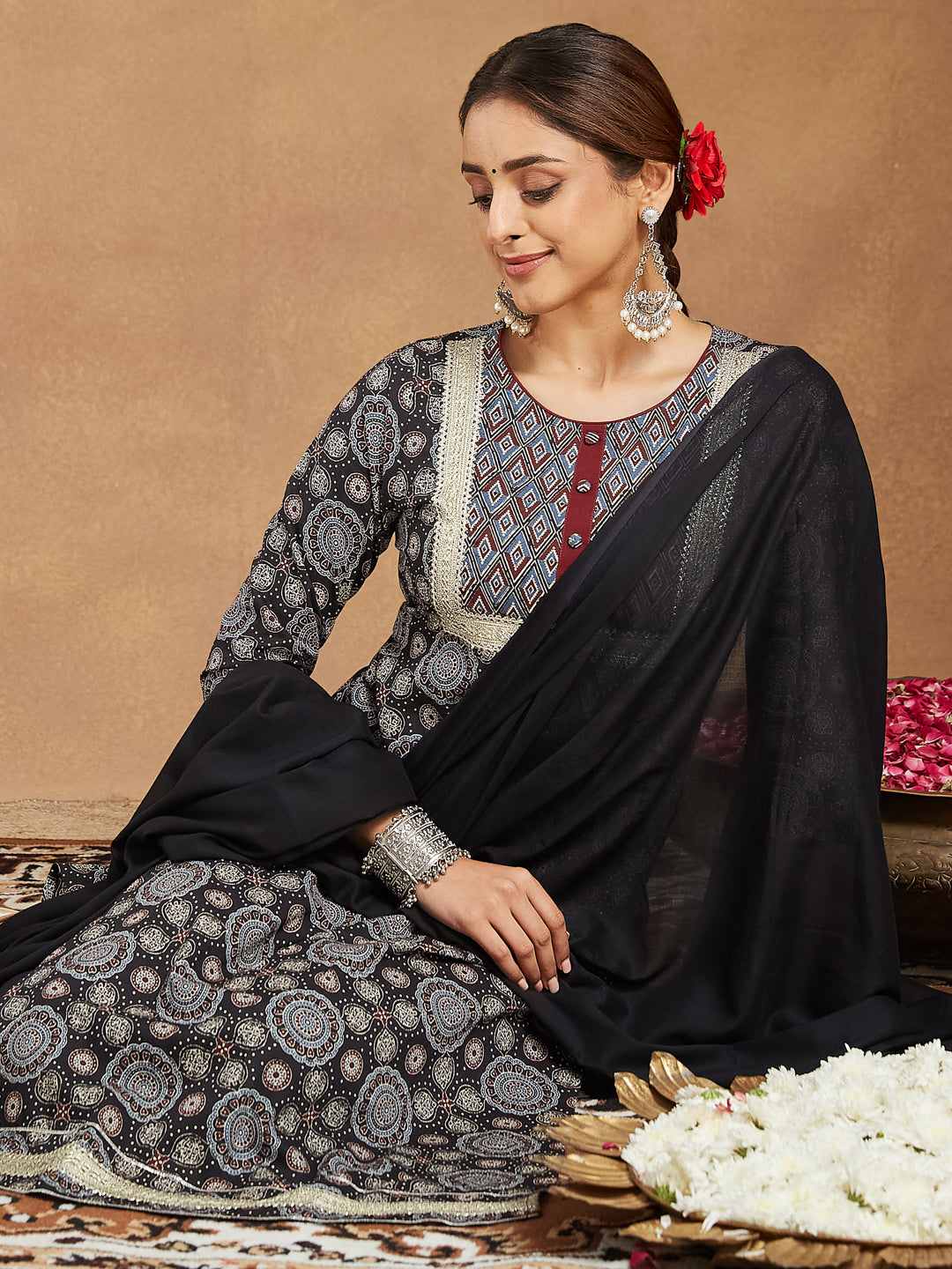 Ninnique Women's Black Pure Cotton Ajrakh Printed Straight Kurta Set