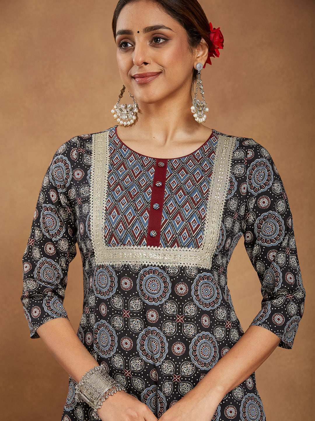Ninnique Women's Black Pure Cotton Ajrakh Printed Straight Kurta Set
