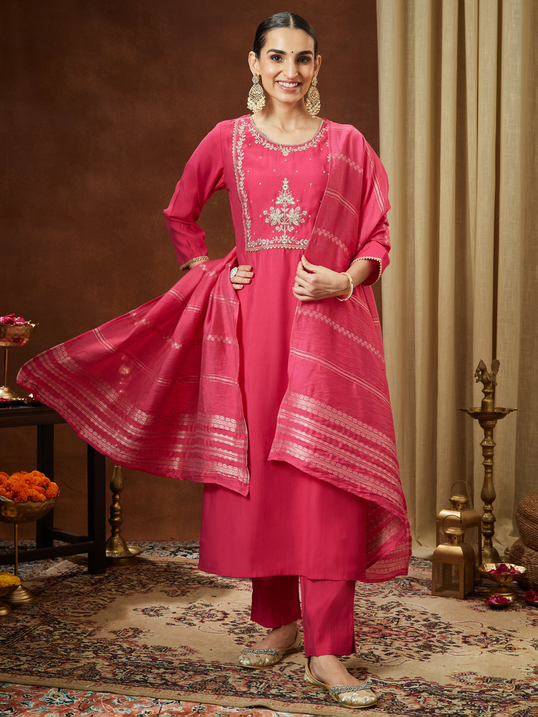Ninnique Women's Pink Chanderi Silk Zari Yoke Embroidered Straight Kurta Set