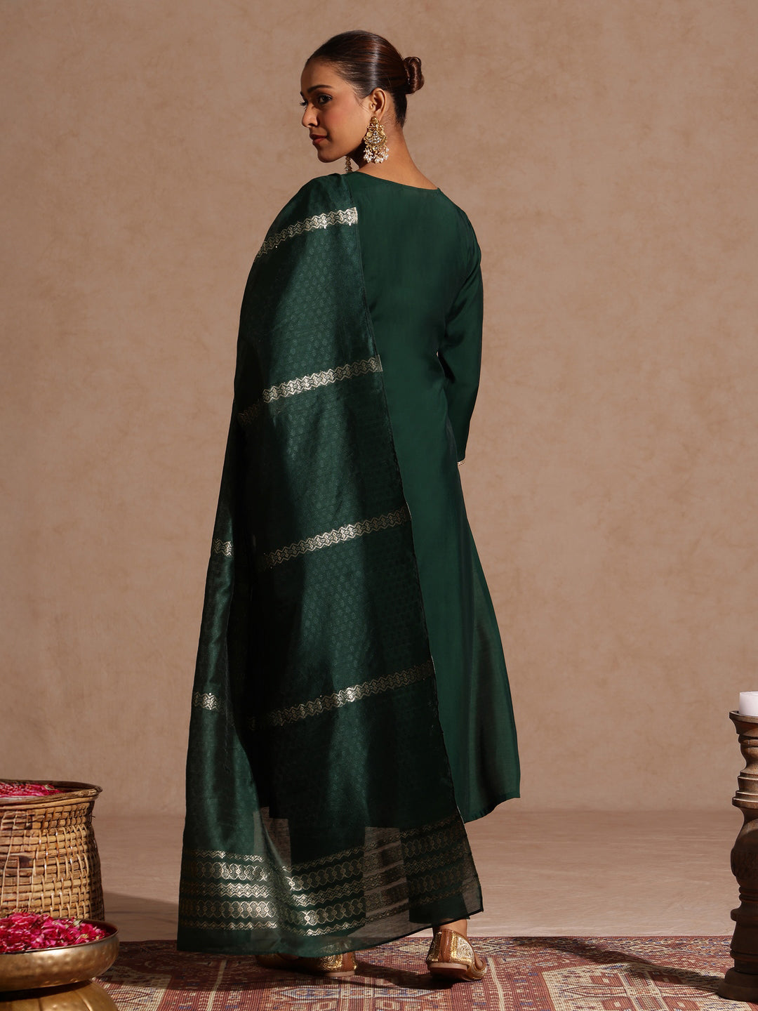 Ninnique Women's Bottle Green Chanderi Silk Zari Yoke Embroidered Straight Kurta Set