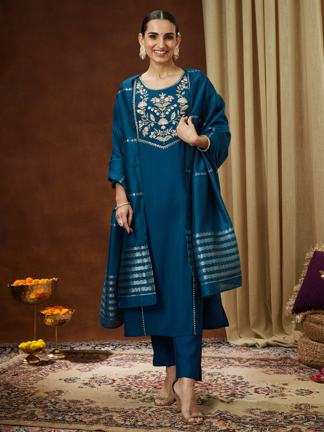 Ninnique Women's Teal Blue Chanderi Silk Yoke Embroidered Straight Kurta Set