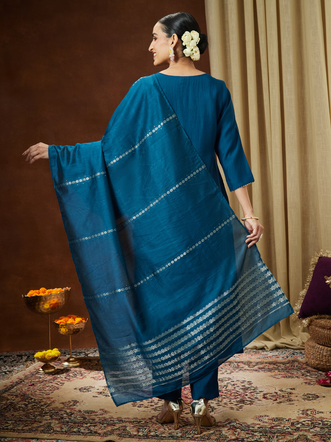 Ninnique Women's Teal Blue Chanderi Silk Yoke Embroidered Straight Kurta Set
