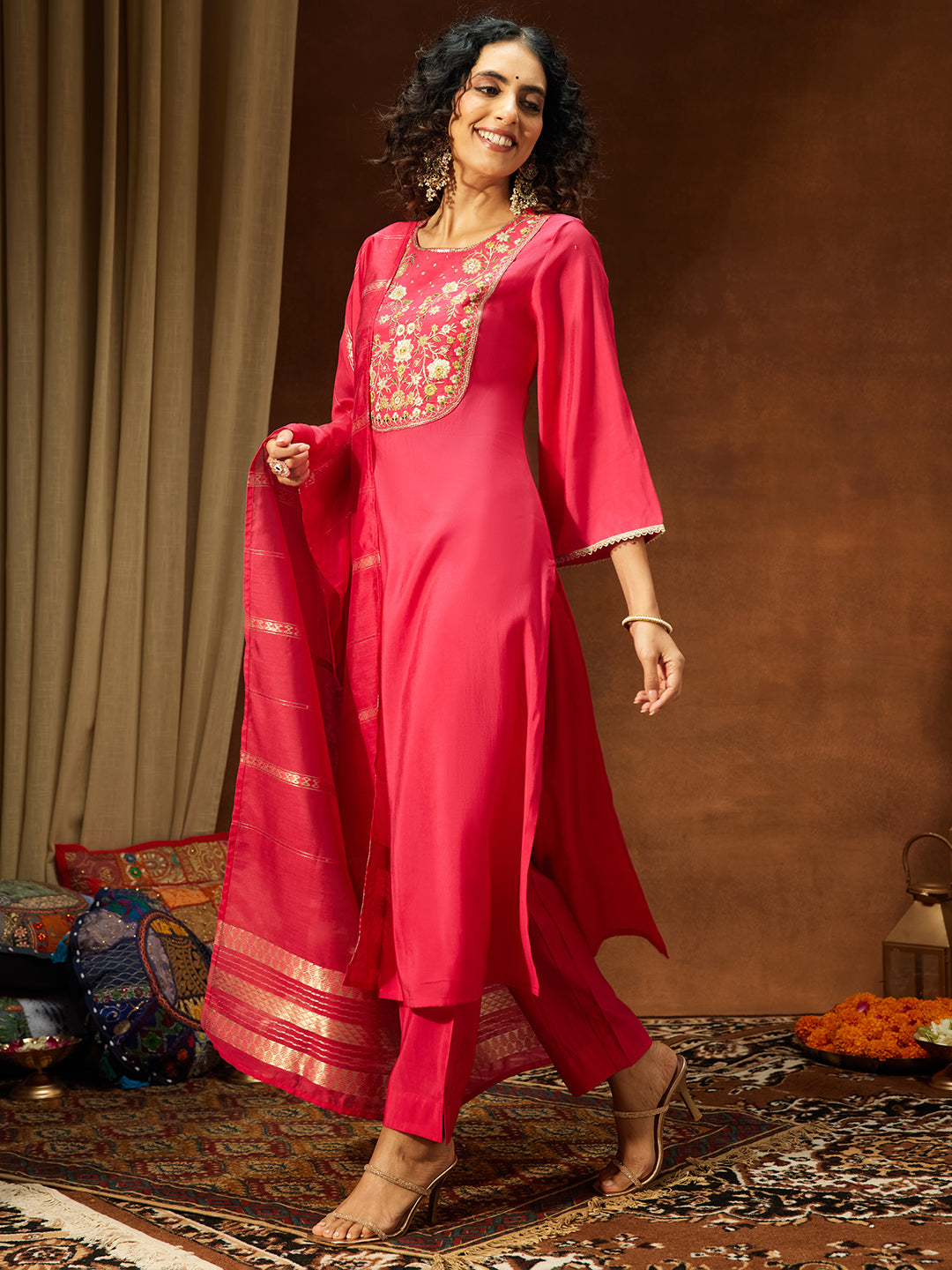 Ninnique Women's Pink Chanderi Silk Zari Yoke Embroidered Straight Kurta Set