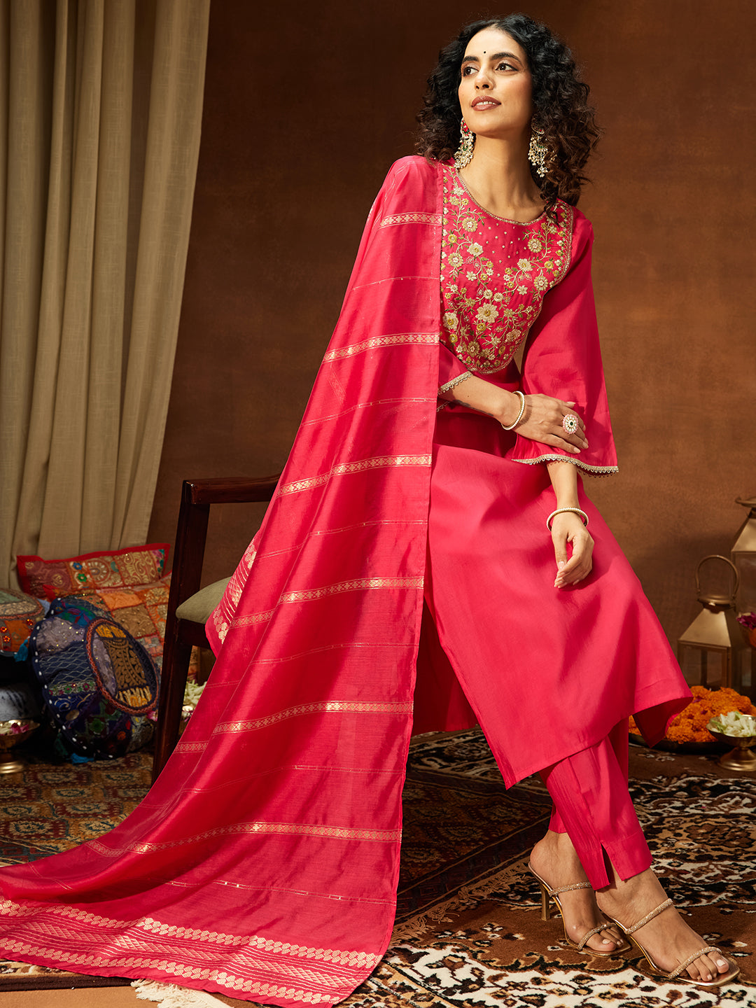 Ninnique Women's Pink Chanderi Silk Zari Yoke Embroidered Straight Kurta Set