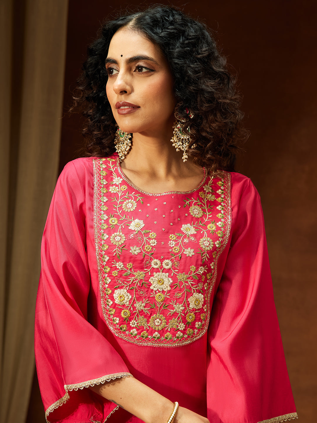 Ninnique Women's Pink Chanderi Silk Zari Yoke Embroidered Straight Kurta Set
