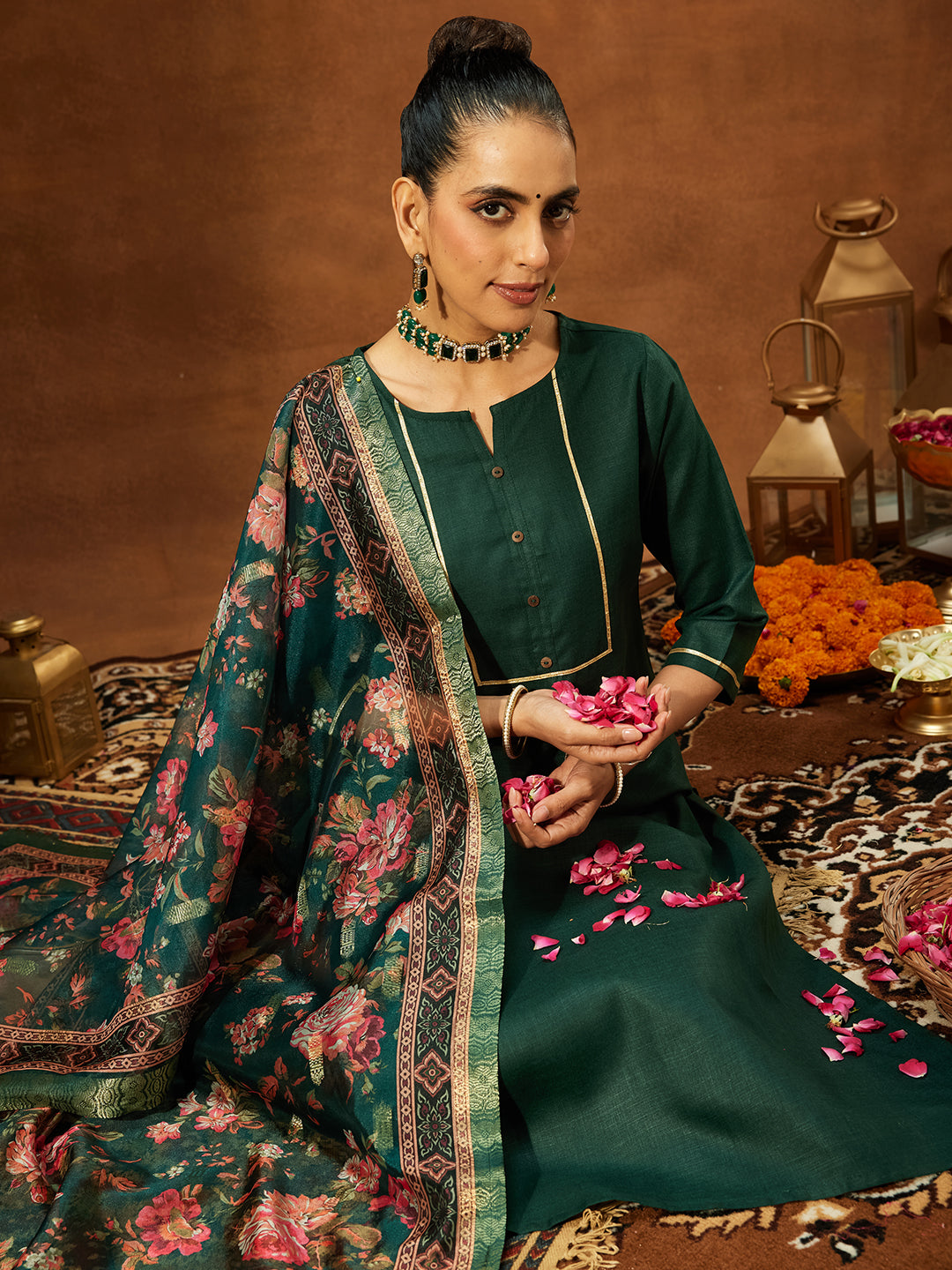 Ninnique Women's Dark Green Cotton Blend Yoke Design Straight Kurta Set With Printed Dupatta